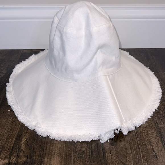 NWT Hat Attack Packable Canvas Hat - White - Picture 2 of 10
